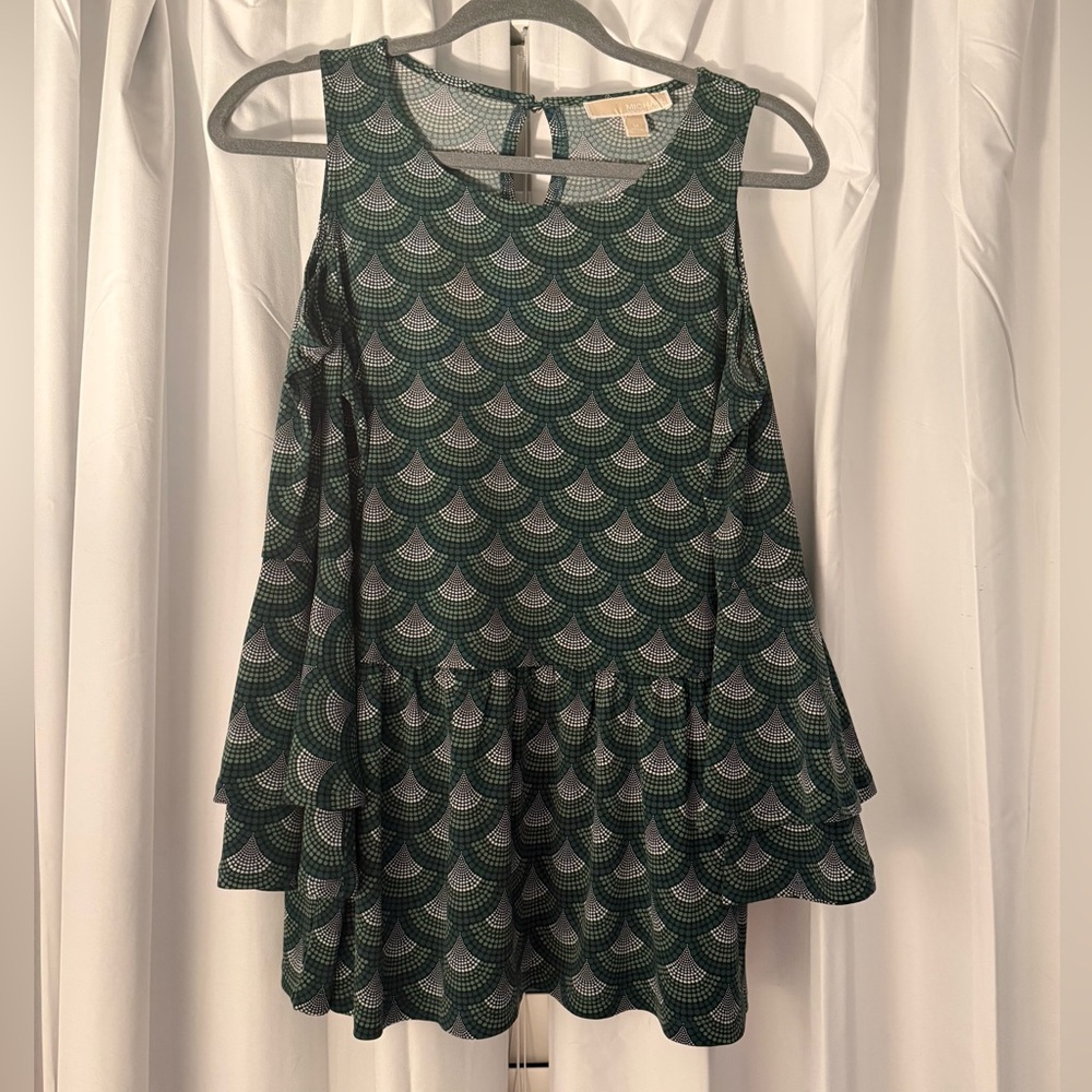 MICHAEL Michael Kors Green Geometric Print Ruffle Hem Blouse | Size M